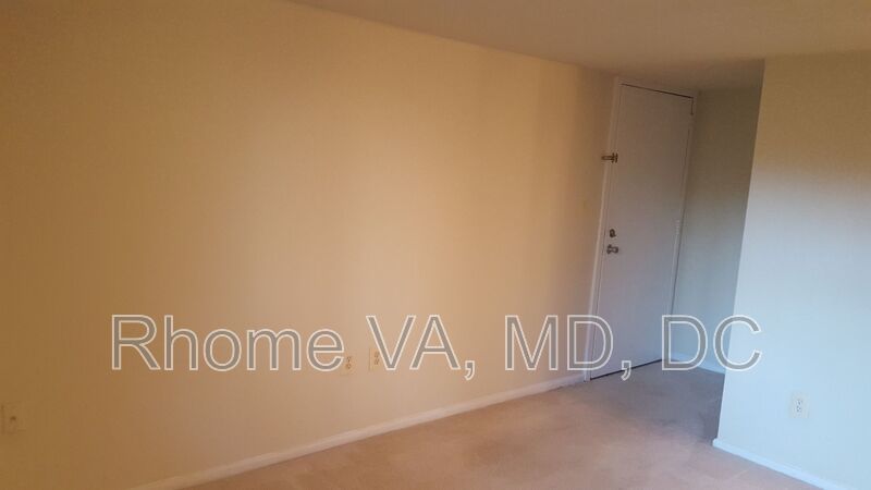 Experience the Bolling Brook Lifestyle property image