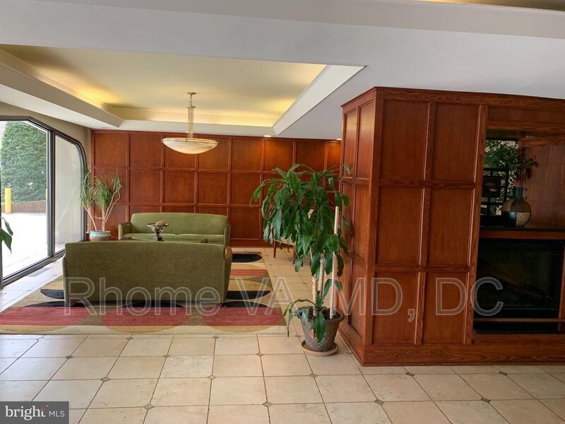 No So Foggy In Foggy Bottom property image