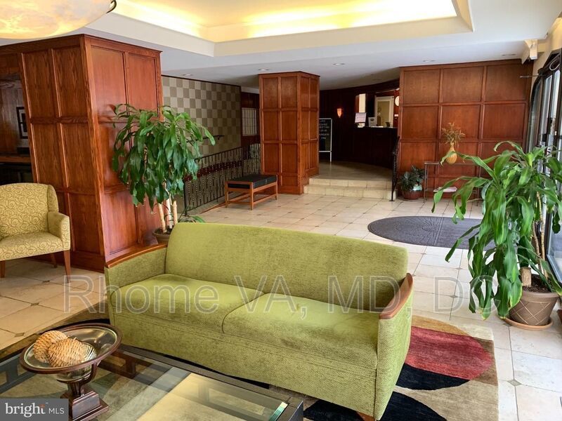 No So Foggy In Foggy Bottom property image