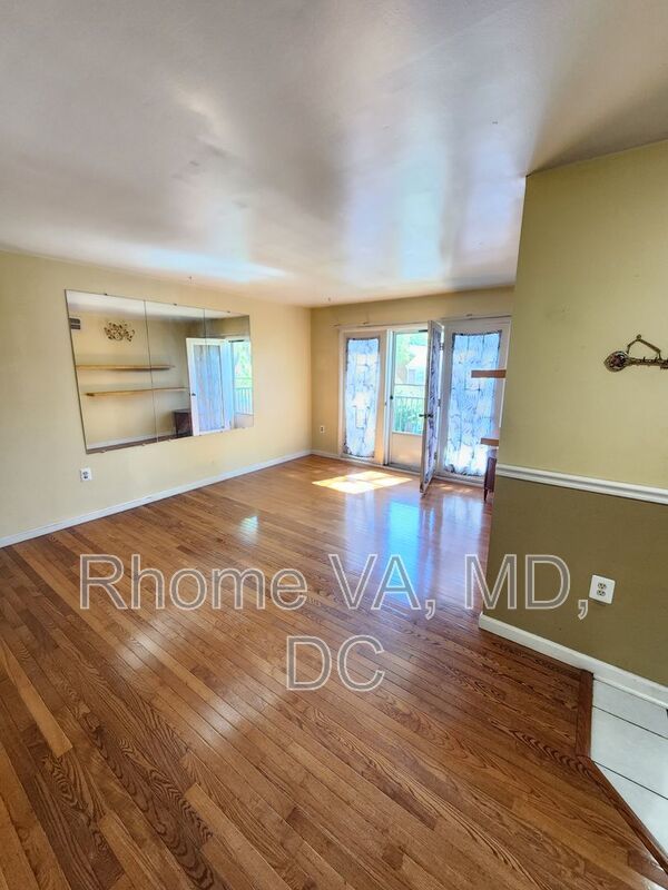 Welcome to Foxcroft Colony property image