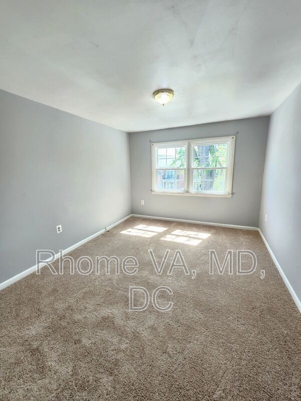 Welcome to Foxcroft Colony property image