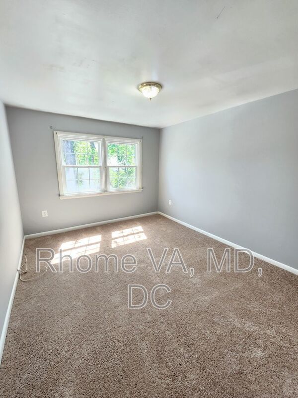 Welcome to Foxcroft Colony property image