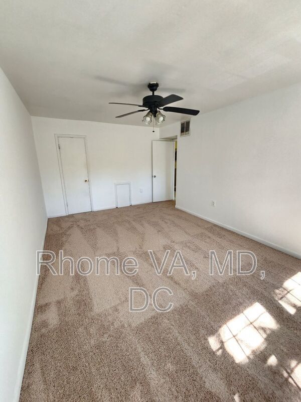 Welcome to Foxcroft Colony property image