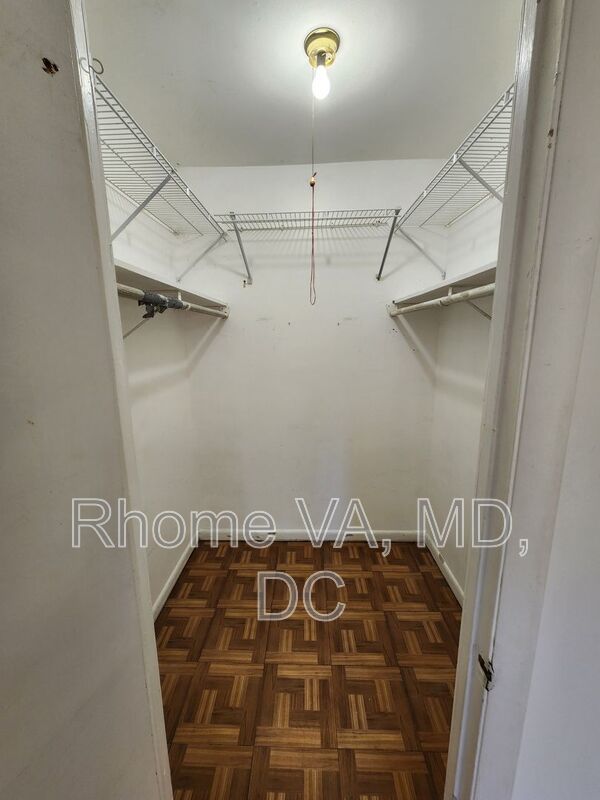 Welcome to Foxcroft Colony property image