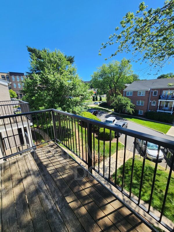Welcome to Foxcroft Colony property image
