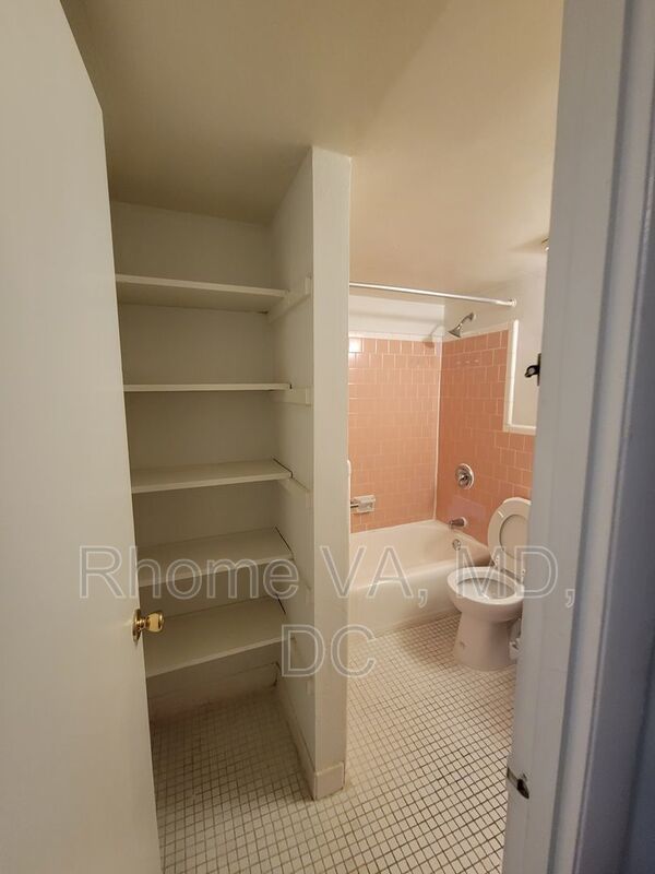 Experience the Bolling Brook Lifestyle property image