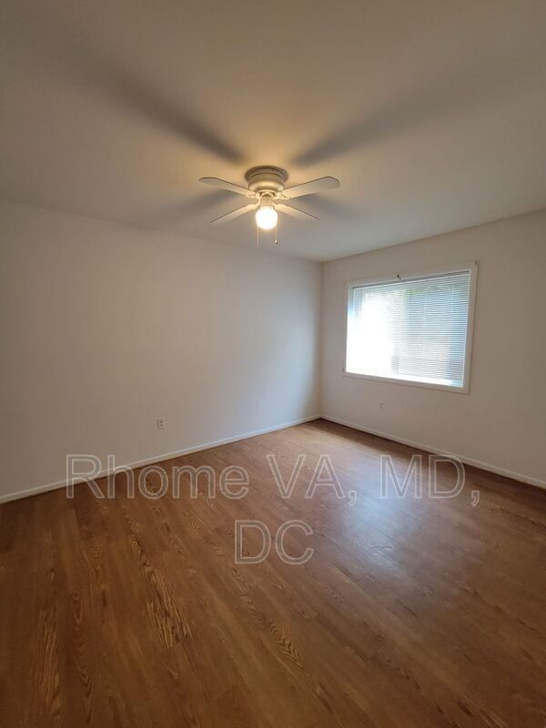 Experience the Bolling Brook Lifestyle property image