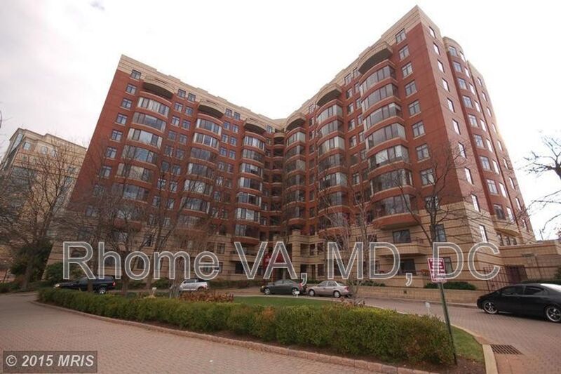 Live Where You Work and Play property image