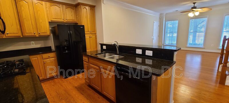 Welcome to the Potomac Club property image