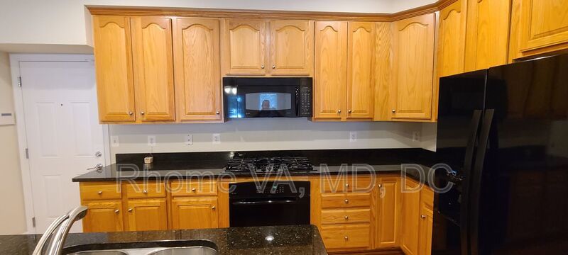 Welcome to the Potomac Club property image