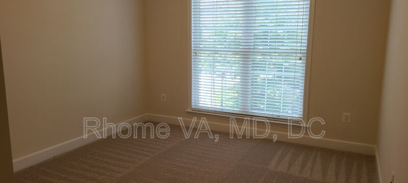 Welcome to the Potomac Club property image
