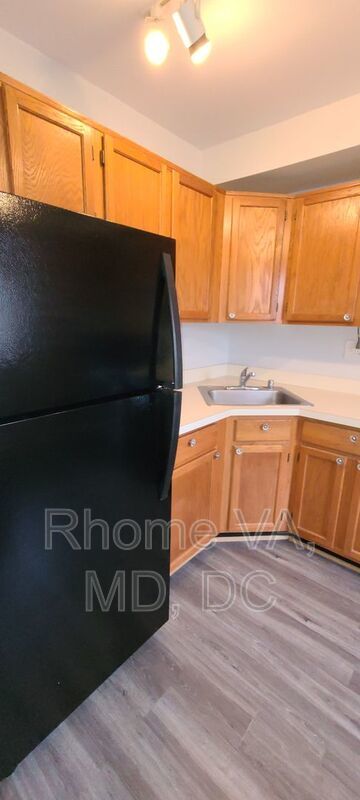 Live Where You Work and Play property image