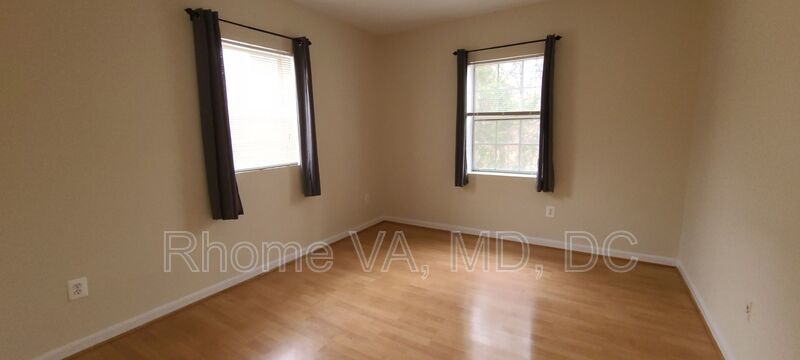 Live Where You Work and Play property image