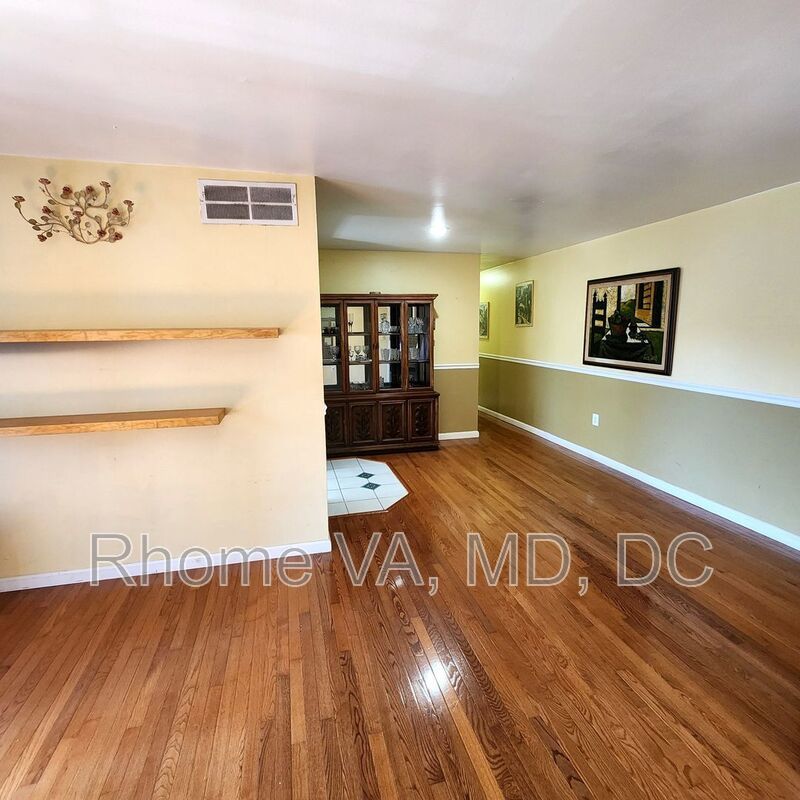 Welcome to Foxcroft Colony property image