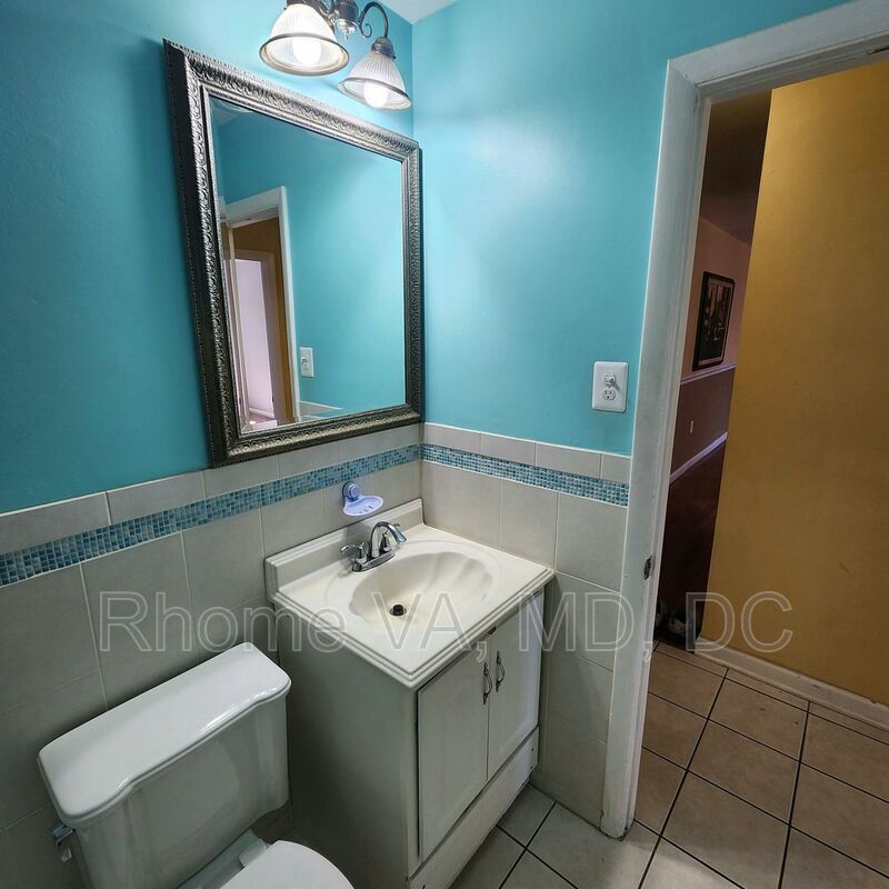 Welcome to Foxcroft Colony property image