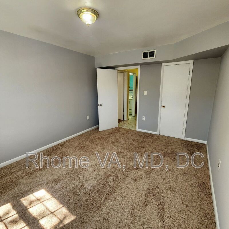 Welcome to Foxcroft Colony property image