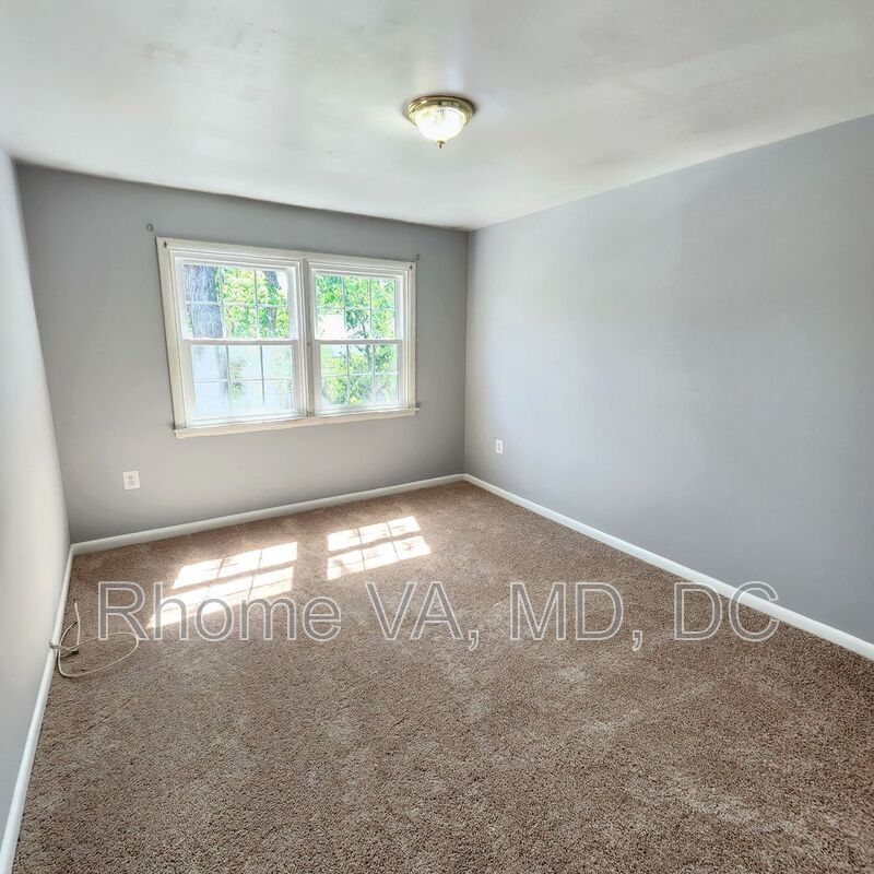 Welcome to Foxcroft Colony property image