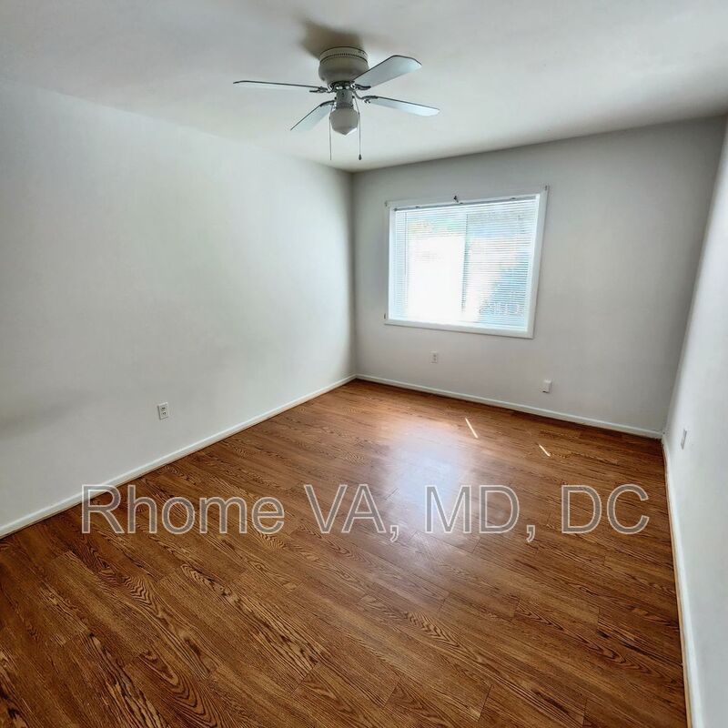 Experience the Bolling Brook Lifestyle property image
